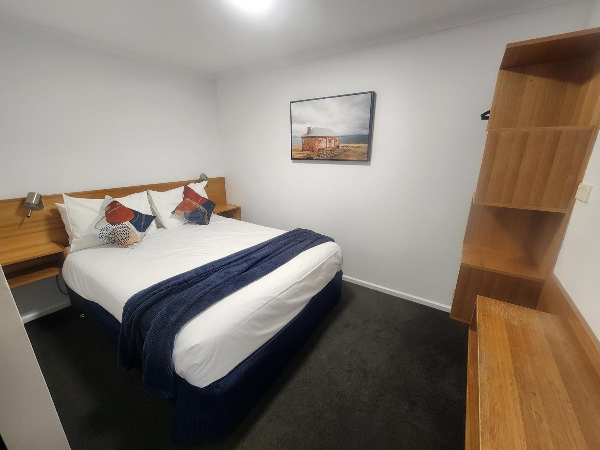 Elphin Serviced Apartments Launceston Room photo