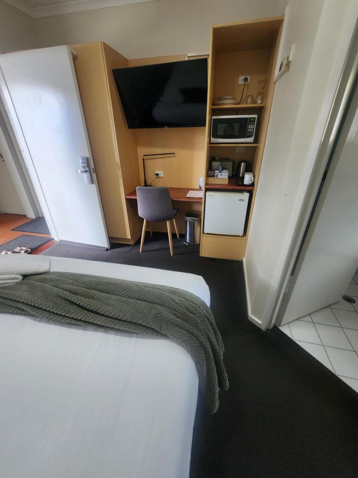 Elphin Serviced Apartments Launceston Room photo