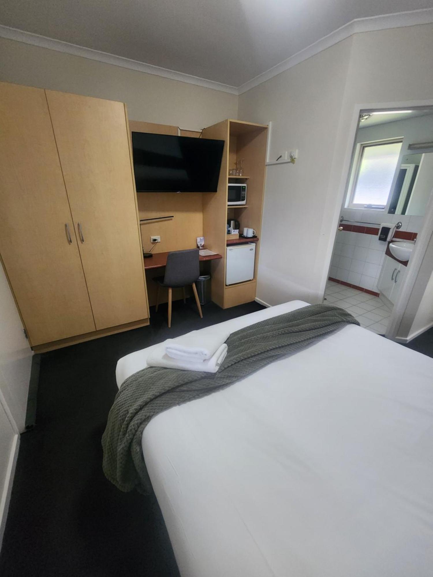 Elphin Serviced Apartments Launceston Room photo