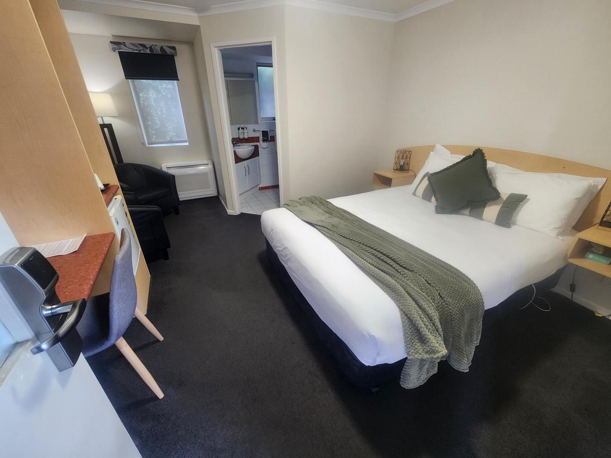 Elphin Serviced Apartments Launceston Room photo